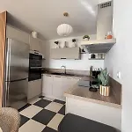 T2 Spacieux Renove, Vue Et Terrasse *