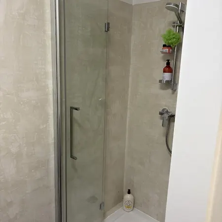 T2 Spacieux Renove, Vue Et Terrasse * Bastia (Corsica)