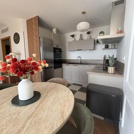 T2 Spacieux Renove, Vue Et Terrasse *