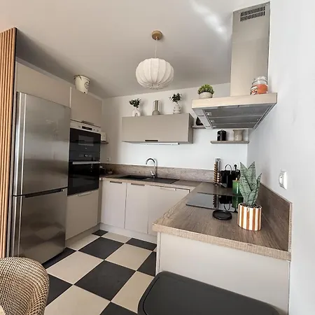 T2 Spacieux Renove, Vue Et Terrasse *