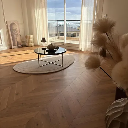 T2 Spacieux Renove, Vue Et Terrasse * Bastia (Corsica)