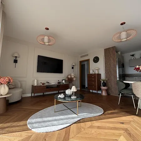 Apartmán T2 Spacieux Renove, Vue Et Terrasse