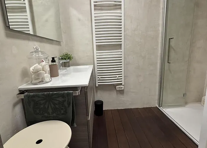 Apartamento T2 Spacieux Renove, Vue Et Terrasse *